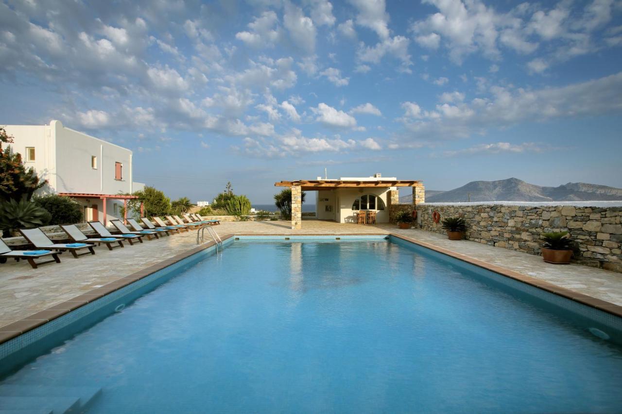 Aeolos Hotel Koufonisia Екстериор снимка
